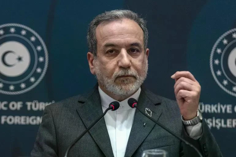 Iran tuyên bố sẵn sàng cho các cuộc tấn công trên bộ, khẳng định ‘không tin Mỹ’ Iran tuyên bố sẵn sàng cho các cuộc tấn công trên bộ, khẳng định ‘không tin Mỹ’