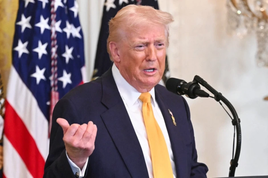 Kỳ vọng và hoài nghi khi ông Trump ra lệnh công khai tài liệu về người ngoài hành tinh Kỳ vọng và hoài nghi khi ông Trump ra lệnh công khai tài liệu về người ngoài hành tinh