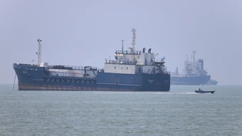 Mỹ, Iran, Oman muốn gì ở eo biển Hormuz?
