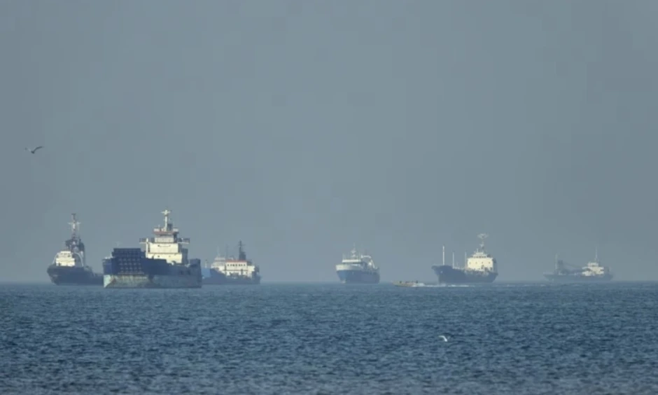 Nguy cơ với Trung Đông khi eo biển Hormuz tiếp tục dậy sóng