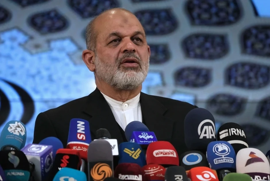 Ông Ahmad Vahidi: “Bàn tay thép” đứng sau đường lối cứng rắn của Iran Ông Ahmad Vahidi: “Bàn tay thép” đứng sau đường lối cứng rắn của Iran