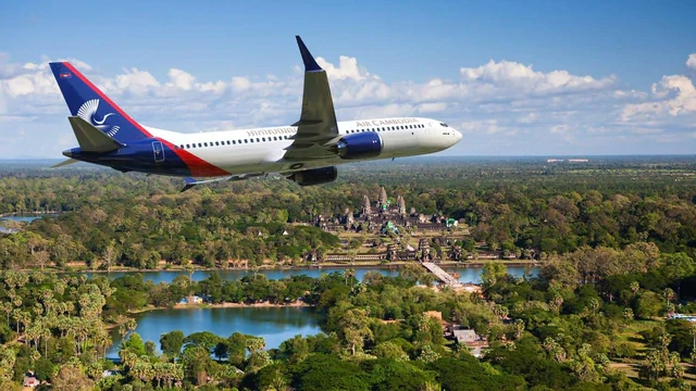Siêu sân bay vừa mở; số khách giảm 9%, đường bay bị hủy - Việt Nam đang bỏ xa: Campuchia "gặp khó" ở đâu?