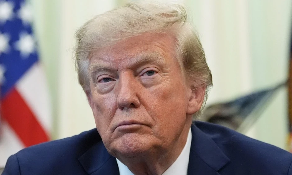 Thế khó với ông Trump trước điều kiện mở cửa Hormuz của Iran Thế khó với ông Trump trước điều kiện mở cửa Hormuz của Iran