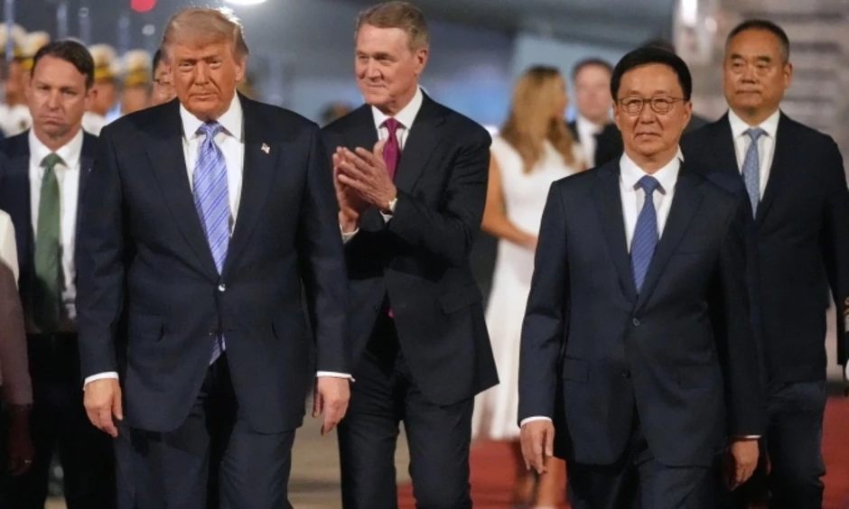 Thông điệp của Trung Quốc với lễ đón ông Trump tại sân bay Thông điệp của Trung Quốc với lễ đón ông Trump tại sân bay
