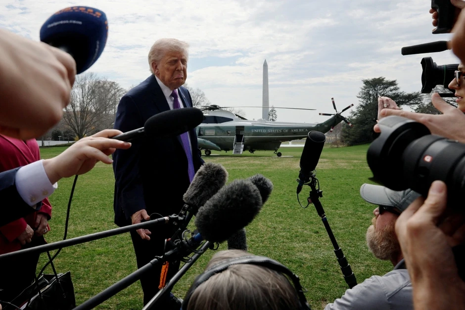 Tiến thoái lưỡng nan ở Iran, đội ngũ của ông Trump tìm cách định hình kết cục Tiến thoái lưỡng nan ở Iran, đội ngũ của ông Trump tìm cách định hình kết cục