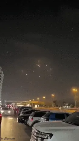 Toàn cảnh xung đột Trung Đông 31/3: Tên lửa Iran "quấy đảo", toàn bộ Vùng Vịnh báo động khẩn, lo lắng tột độ - Mỹ và Israel đánh thẳng tay, buộc Iran phải khuất phục, đầu hàng Toàn cảnh xung đột Trung Đông 31/3: Tên lửa Iran "quấy đảo", toàn bộ Vùng Vịnh báo động khẩn, lo lắng tột độ - Mỹ và Israel đánh thẳng tay, buộc Iran phải khuất phục, đầu hàng