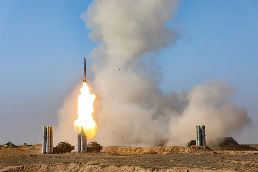 Ukraine lần đầu phóng tên lửa đạn đạo, S-400 Nga bắn hạ luôn và ngay: Vũ khí mới của Ukraine vừa ra quân đã thất bại Ukraine lần đầu phóng tên lửa đạn đạo, S-400 Nga bắn hạ luôn và ngay: Vũ khí mới của Ukraine vừa ra quân đã thất bại