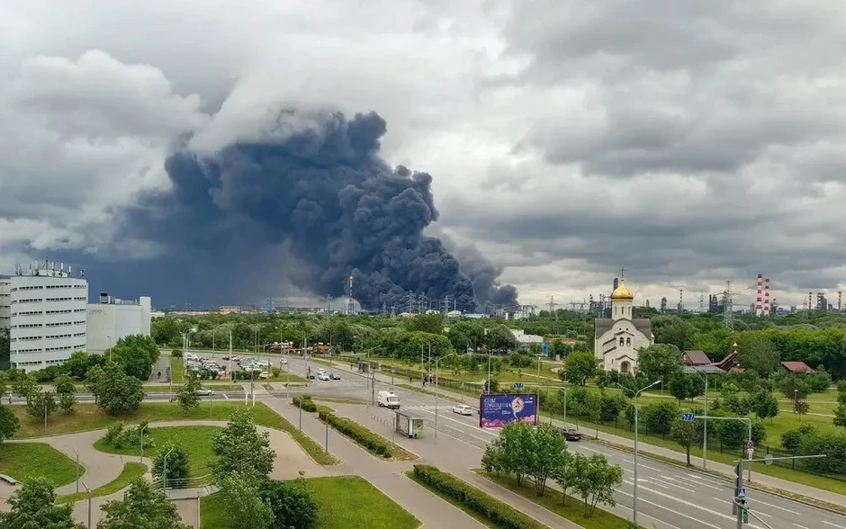 Ukraine muốn “thay đổi cuộc chơi” bằng đòn tập kích lớn nhất vào thủ đô Nga? Ukraine muốn “thay đổi cuộc chơi” bằng đòn tập kích lớn nhất vào thủ đô Nga?