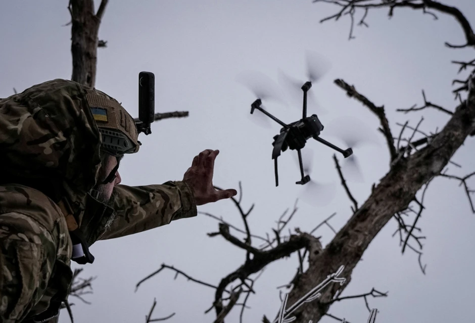 Ukraine tìm cách mở rộng quy mô tác chiến UAV, gây áp lực với Nga Ukraine tìm cách mở rộng quy mô tác chiến UAV, gây áp lực với Nga