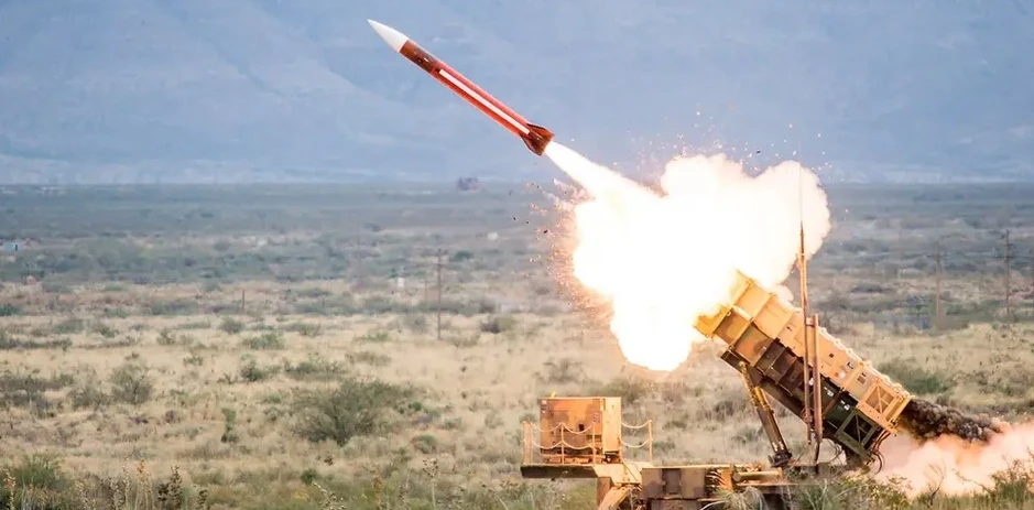 Ukraine viết lại cách vận hành lá chắn thép Patriot, Nga ra đòn hiểm hóc Ukraine viết lại cách vận hành lá chắn thép Patriot, Nga ra đòn hiểm hóc