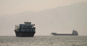 Vì sao không dễ khôi phục lưu thông qua eo biển Hormuz?