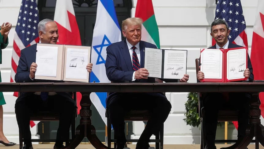 Vì sao ông Trump muốn gắn Hiệp định Abraham với thỏa thuận Iran? Vì sao ông Trump muốn gắn Hiệp định Abraham với thỏa thuận Iran?