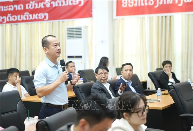Việt Nam - Lào thúc đẩy kết nối thương mại và vận tải Việt Nam - Lào thúc đẩy kết nối thương mại và vận tải