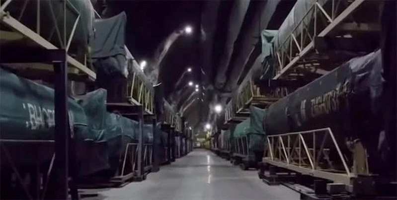 Xung đột Trung Đông 27/4: Iran có bí mật kinh hoàng cho Mỹ và Israel - Vũ khí Iran "độn thổ", bất ngờ xuất hiện giáng đòn sấm sét, liên quân lo sốt vó Xung đột Trung Đông 27/4: Iran có bí mật kinh hoàng cho Mỹ và Israel - Vũ khí Iran "độn thổ", bất ngờ xuất hiện giáng đòn sấm sét, liên quân lo sốt vó