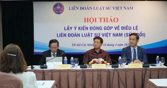 ‘Người tập sự hành nghề luật sư’ hay ‘luật sư tập sự’?