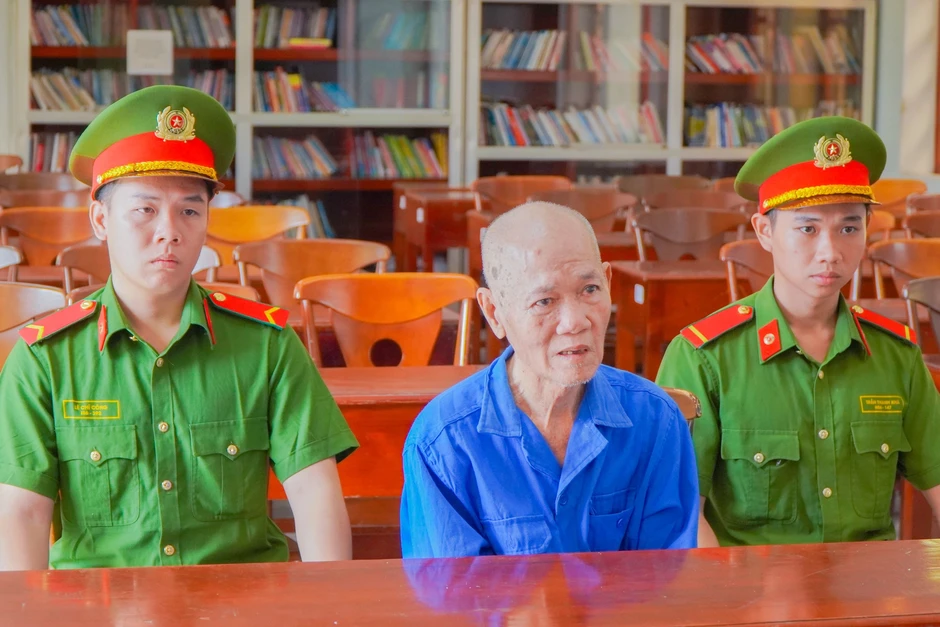 "Đạo chích" khét tiếng sa lưới sau 30 năm trốn truy nã "Đạo chích" khét tiếng sa lưới sau 30 năm trốn truy nã