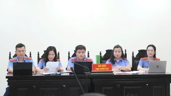 "Ông trùm" đường dây sản xuất, buôn bán thực phẩm chức năng giả bị đề nghị đến 18 năm tù