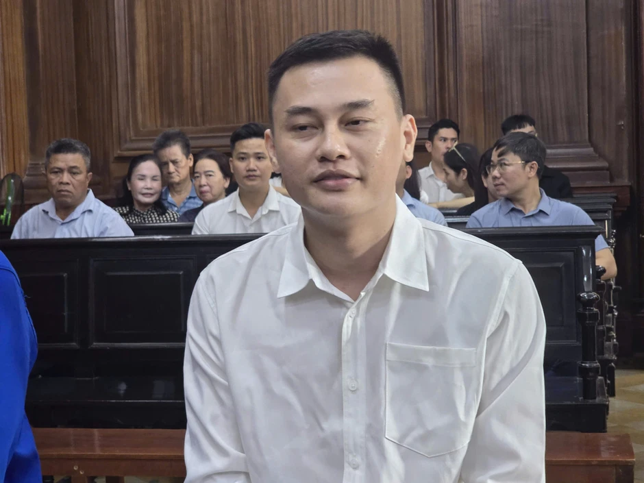 ‘Trùm siêu xe’ Phan Công Khanh hầu tòa