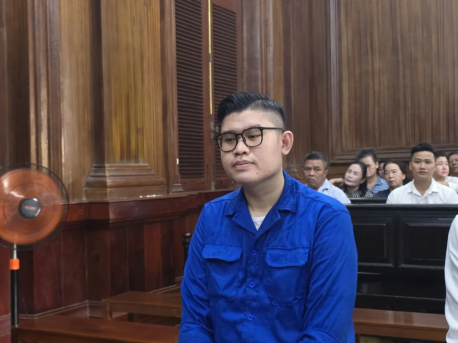 ‘Trùm siêu xe’ Phan Công Khanh hầu tòa