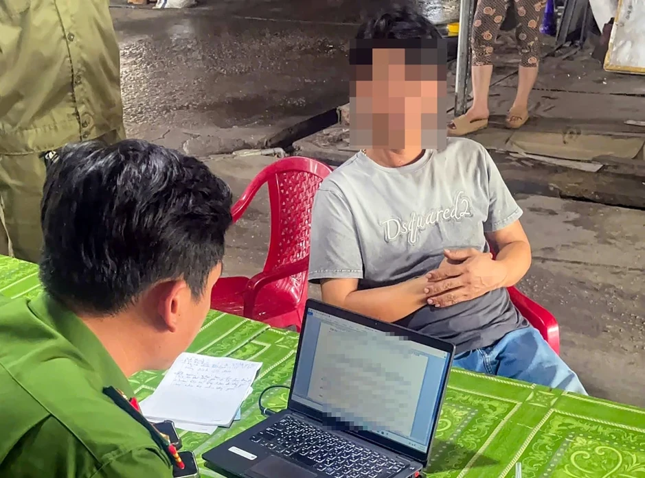 1 cơ sở không phép livestream bán hàng trăm bộ kích điện đánh bắt thủy sản 1 cơ sở không phép livestream bán hàng trăm bộ kích điện đánh bắt thủy sản
