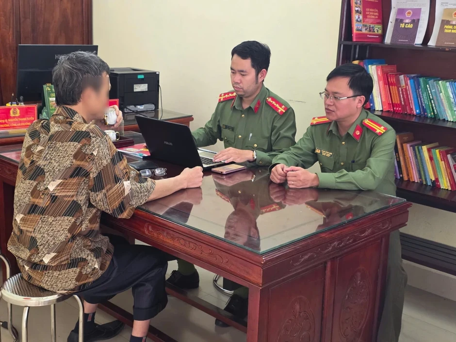 1 người ở Ninh Bình bị phạt vì đăng tin sai sự thật về CSGT Tây Ninh 1 người ở Ninh Bình bị phạt vì đăng tin sai sự thật về CSGT Tây Ninh