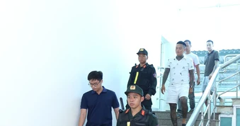 100 cán bộ, chiến sĩ đồng loạt khám xét 4 địa điểm: Bắt khẩn cấp Đào Ngọc Giàu cùng 9 người khác