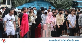 109 công dân Việt Nam được trao trả qua cửa khẩu quốc tế Tịnh Biên, An Giang