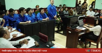 12 bị cáo lĩnh hơn 180 năm tù vì bắt giữ, cướp và cưỡng đoạt tài sản