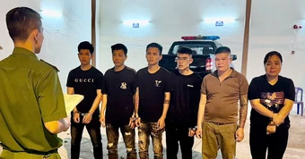 12 giờ bóc gỡ đường dây mua bán thiếu nữ 14 tuổi, ép phục vụ quán karaoke