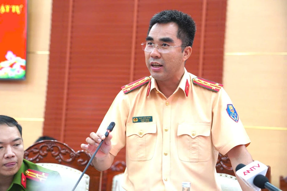 18 người nước ngoài bí mật vào Việt Nam để lập trung tâm lừa đảo 18 người nước ngoài bí mật vào Việt Nam để lập trung tâm lừa đảo