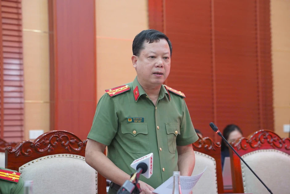 18 người nước ngoài bí mật vào Việt Nam để lập trung tâm lừa đảo 18 người nước ngoài bí mật vào Việt Nam để lập trung tâm lừa đảo