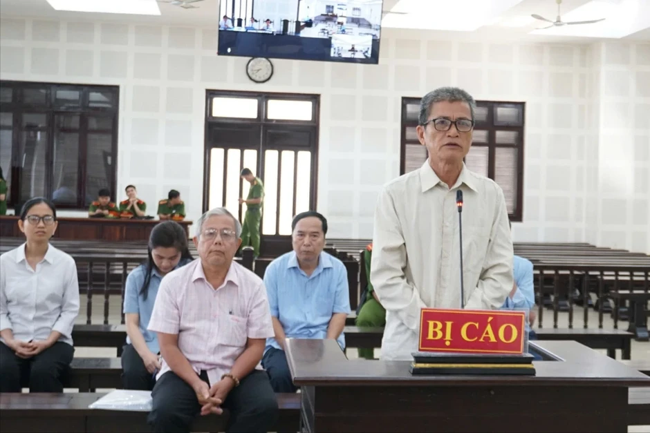 2 cựu giám đốc lãnh án vì để doanh nghiệp ứng tiền gây thất thoát 2 cựu giám đốc lãnh án vì để doanh nghiệp ứng tiền gây thất thoát