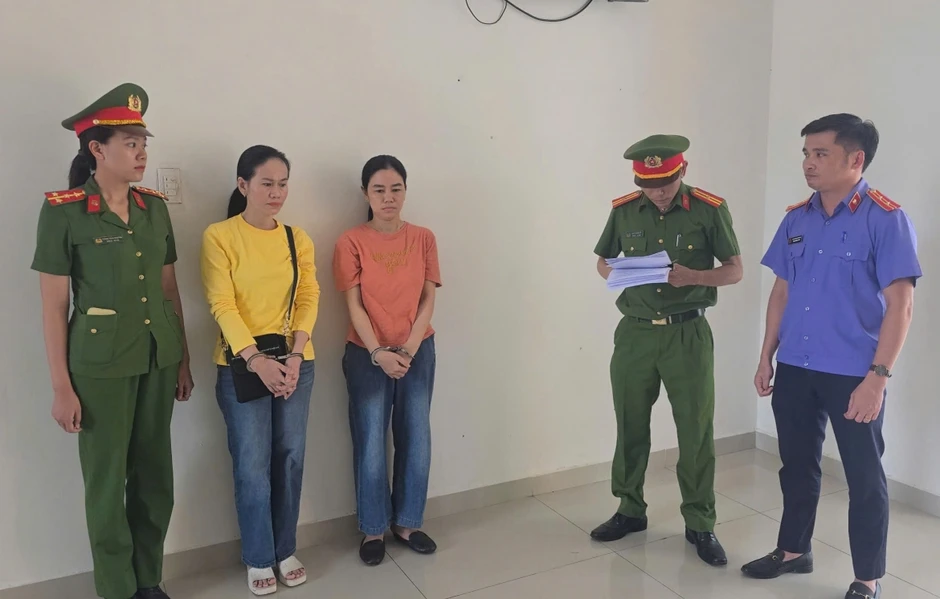 2 đối tượng lừa đảo hơn 7 tỷ đồng bằng thủ đoạn "vay đáo hạn ngân hàng" 2 đối tượng lừa đảo hơn 7 tỷ đồng bằng thủ đoạn "vay đáo hạn ngân hàng"
