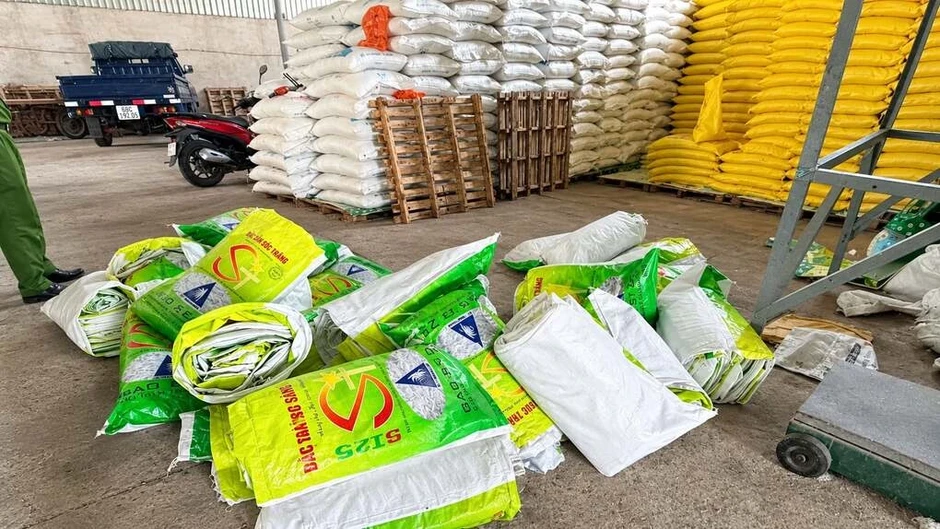 22 tấn gạo đặc sản ST25 bị làm giả 22 tấn gạo đặc sản ST25 bị làm giả