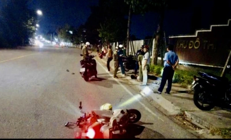 3 công nhân đâm chết đồng nghiệp rồi bỏ trốn 3 công nhân đâm chết đồng nghiệp rồi bỏ trốn