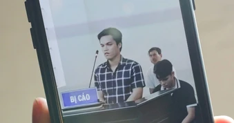 3 nam thanh niên ở Tây Ninh hầu tòa vì mua súng bắn cò