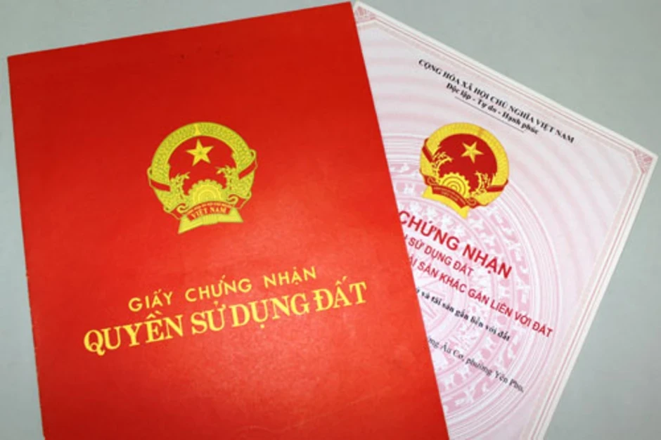 36 năm tù cho cặp vợ chồng làm giả sổ đỏ, lừa đảo chiếm đoạt hơn 7 tỷ đồng 36 năm tù cho cặp vợ chồng làm giả sổ đỏ, lừa đảo chiếm đoạt hơn 7 tỷ đồng