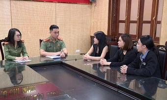 4 người của phòng khám phụ sản Helia giả bác sĩ để 'vẽ' bệnh, lừa tiền