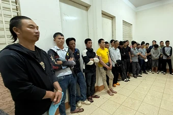 40 người bị bắt vì chơi 'câu cá trao thưởng'
