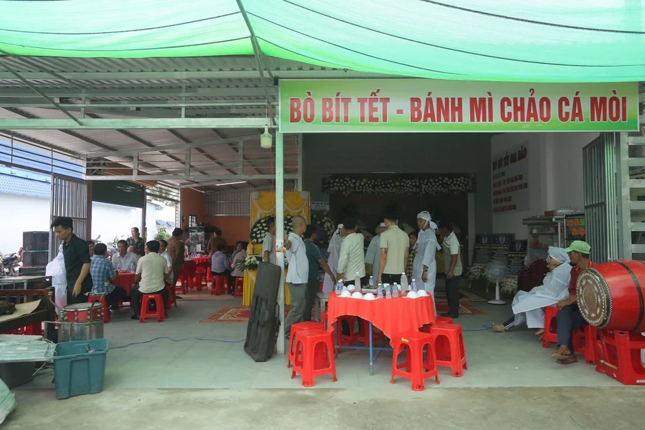 5 giờ truy bắt nghi phạm sát hại 3 người trong gia đình ở Tây Ninh 5 giờ truy bắt nghi phạm sát hại 3 người trong gia đình ở Tây Ninh