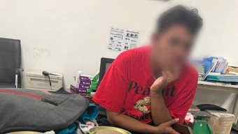5 kg ma tuý nguỵ trang trong ống bánh kẹo nhập khẩu qua cảng hàng không Nội Bài