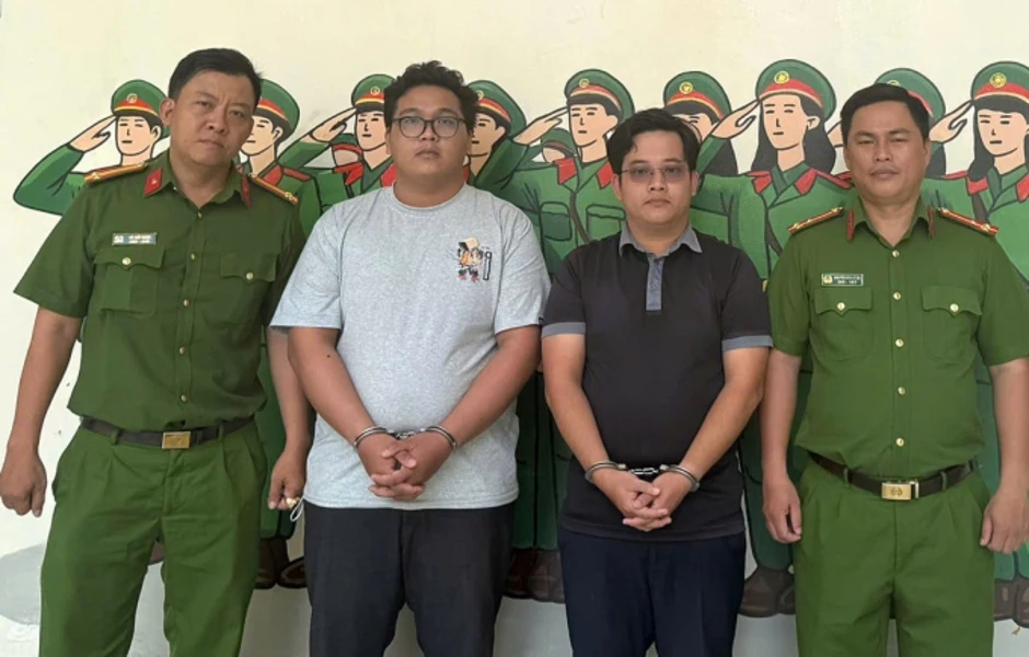 7 chủ ôtô bị lừa mất xe, cảnh sát thu hồi và trao trả