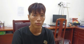 7 giờ truy bắt nghi phạm đe dọa thai phụ, cướp 40 điện thoại iPhone