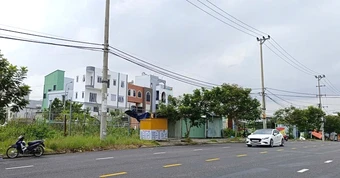 'Ách' sổ đỏ trên 'đất vàng' gần 15 năm