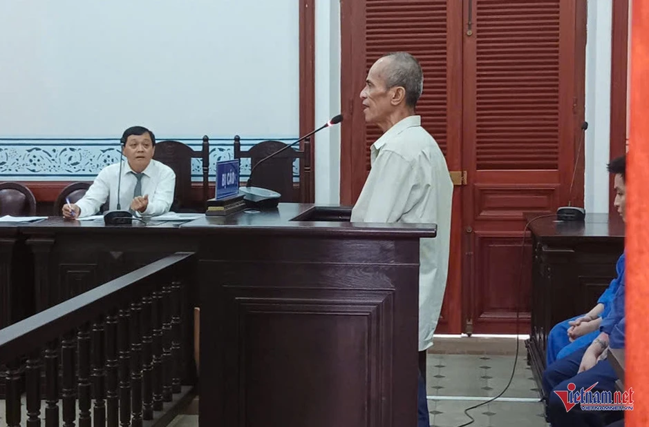 Án chung thân cho đối tượng đâm bạn tử vong sau cuộc nhậu ở công viên Án chung thân cho đối tượng đâm bạn tử vong sau cuộc nhậu ở công viên