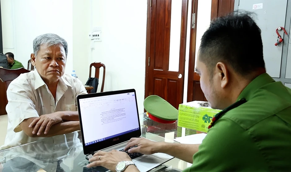 An Giang điều tra vụ cưỡng đoạt tài sản 45 tỉ đồng của người nuôi cá tra An Giang điều tra vụ cưỡng đoạt tài sản 45 tỉ đồng của người nuôi cá tra
