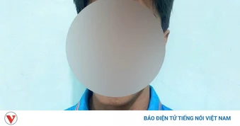 An Giang: Khuyên vợ không nghe, chồng lấy dao đâm rồi đến công an đầu thú