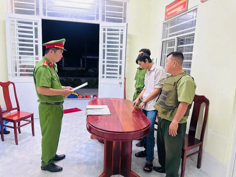 An Giang: Liên tiếp phát hiện, xử lý các vụ sử dụng và tổ chức sử dụng ma túy An Giang: Liên tiếp phát hiện, xử lý các vụ sử dụng và tổ chức sử dụng ma túy