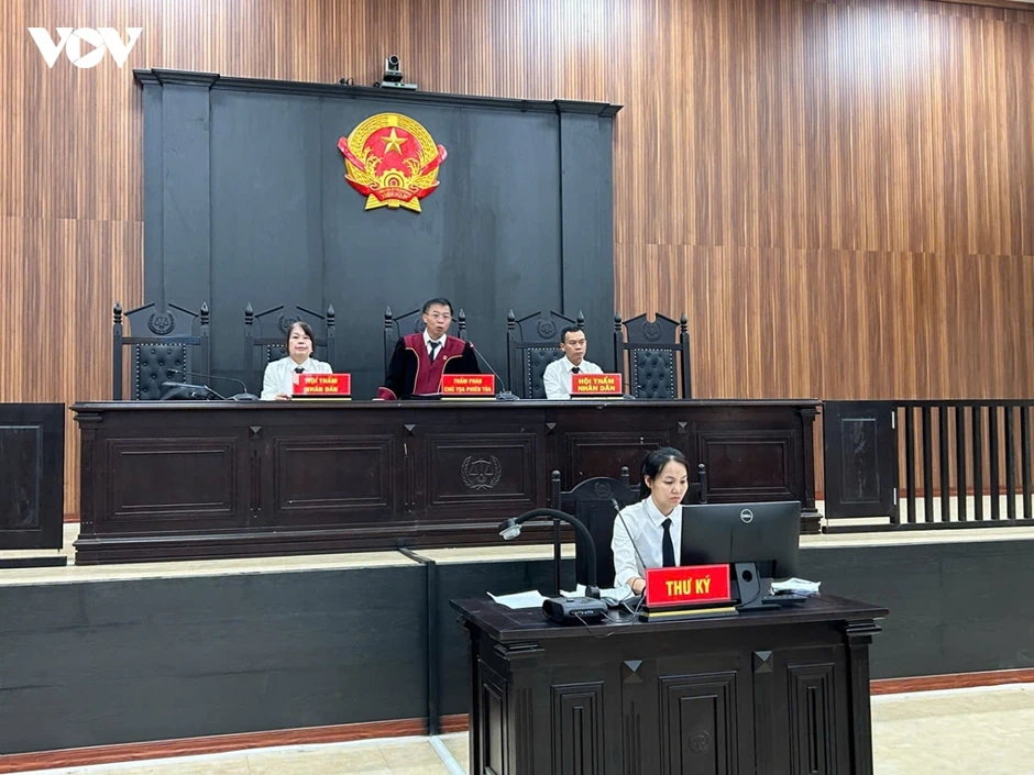 Ba cựu lãnh đạo Bệnh viện Đa khoa vùng Tây Nguyên lĩnh án Ba cựu lãnh đạo Bệnh viện Đa khoa vùng Tây Nguyên lĩnh án