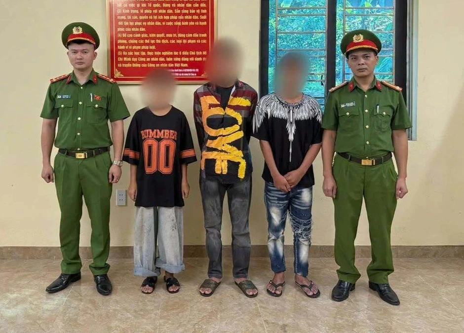 Ba đối tượng gây ra loạt vụ trộm xe máy ở Tuyên Quang Ba đối tượng gây ra loạt vụ trộm xe máy ở Tuyên Quang